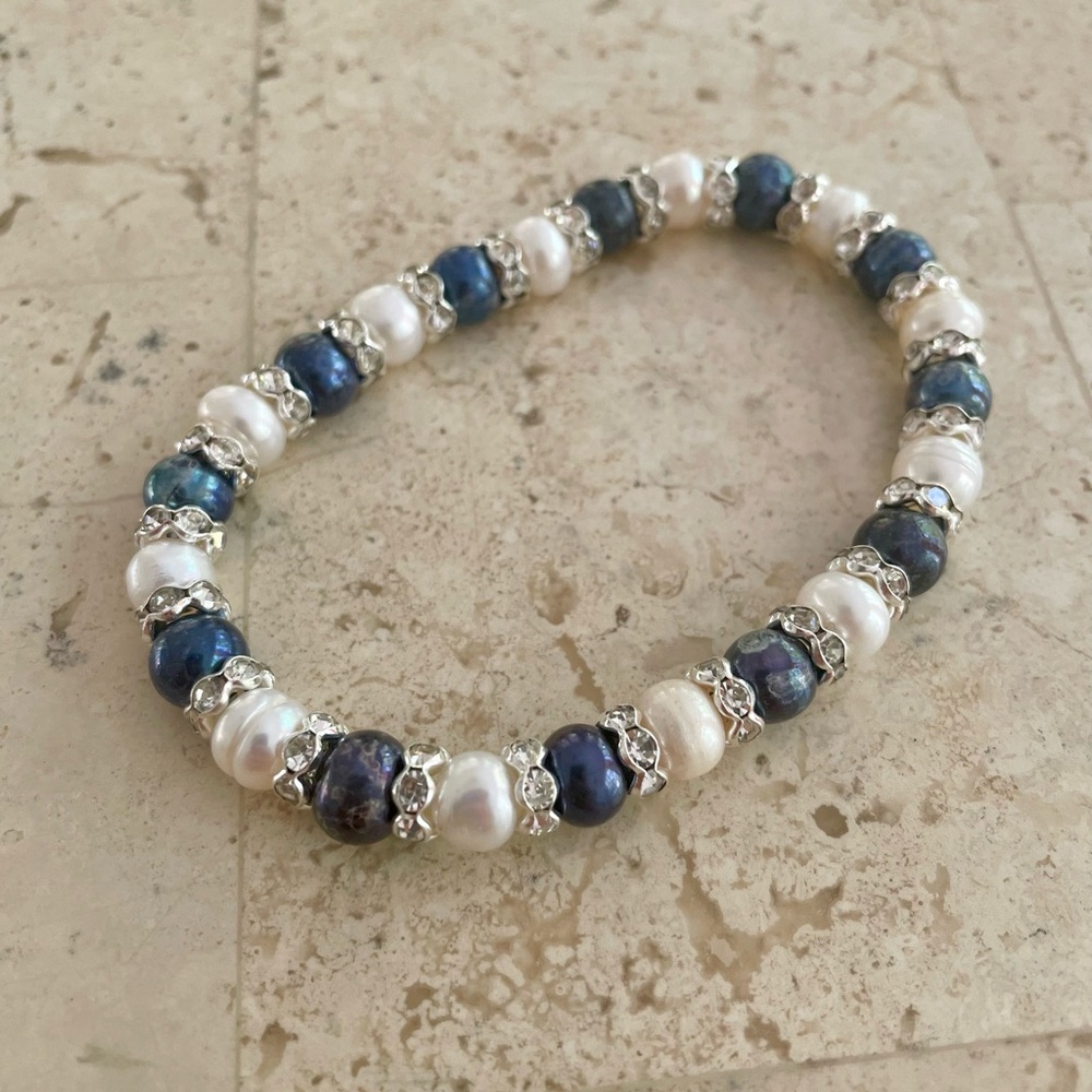 Real Natural Pearls Bracelet by PrettyBird -NWOT